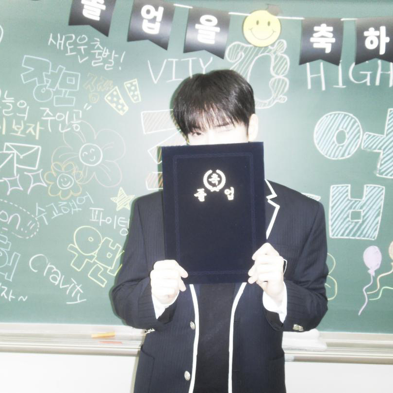 A moment captured by Allen (CRAVITY)'s fan