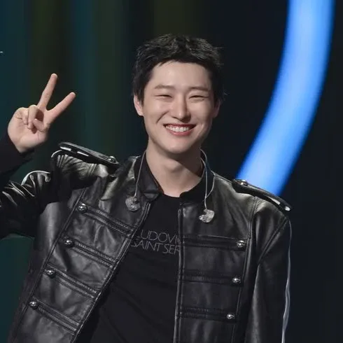 A moment captured by WOODZ's fan