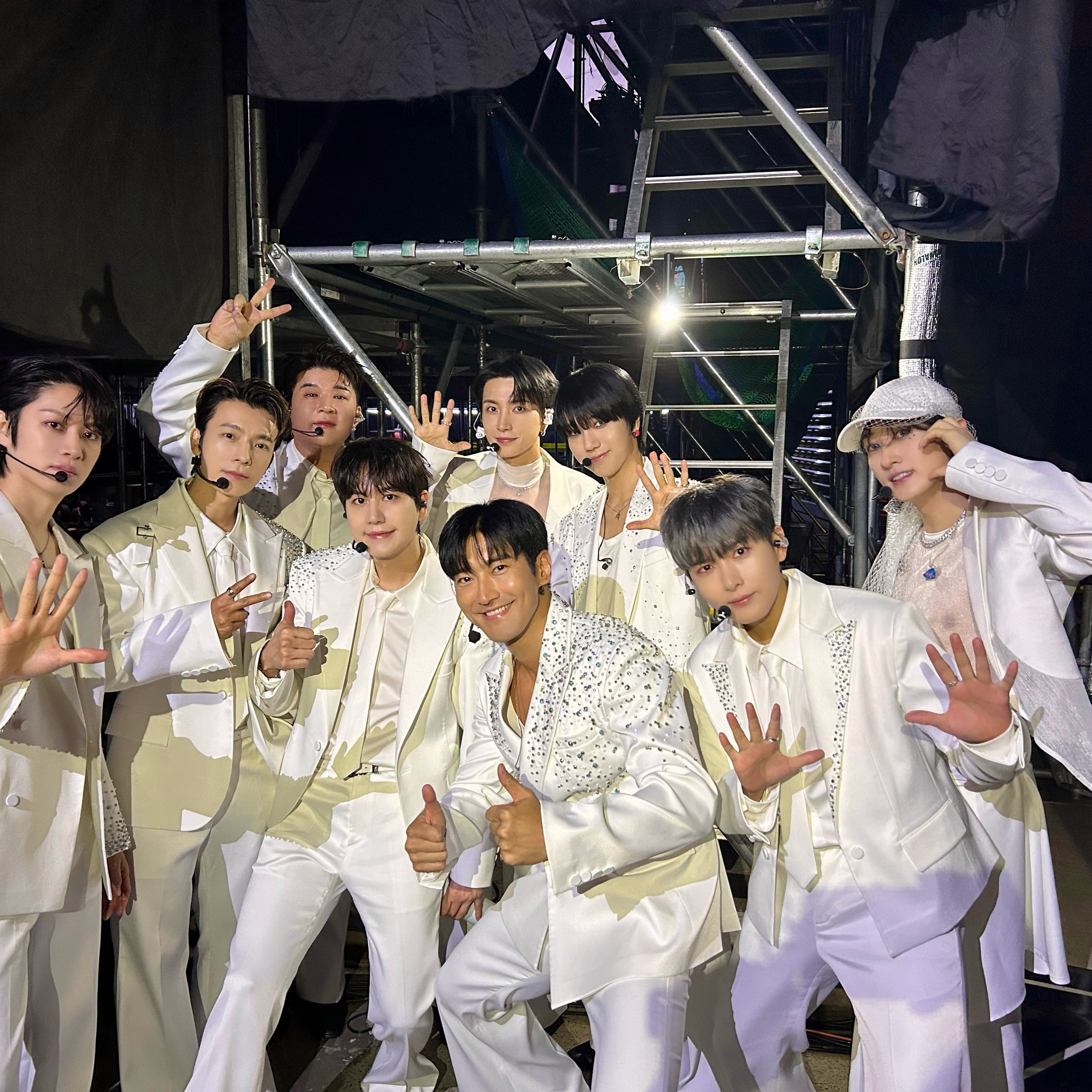 Potret di balik layar Super Junior