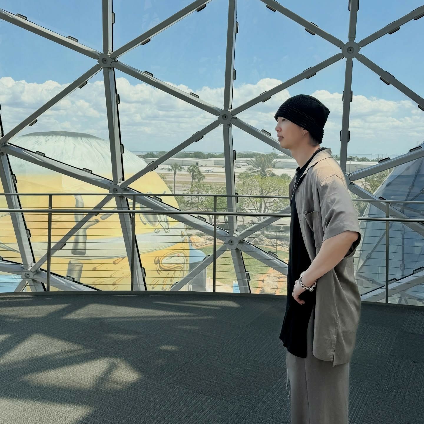 Behind-the-scenes cut of RM (BTS)
