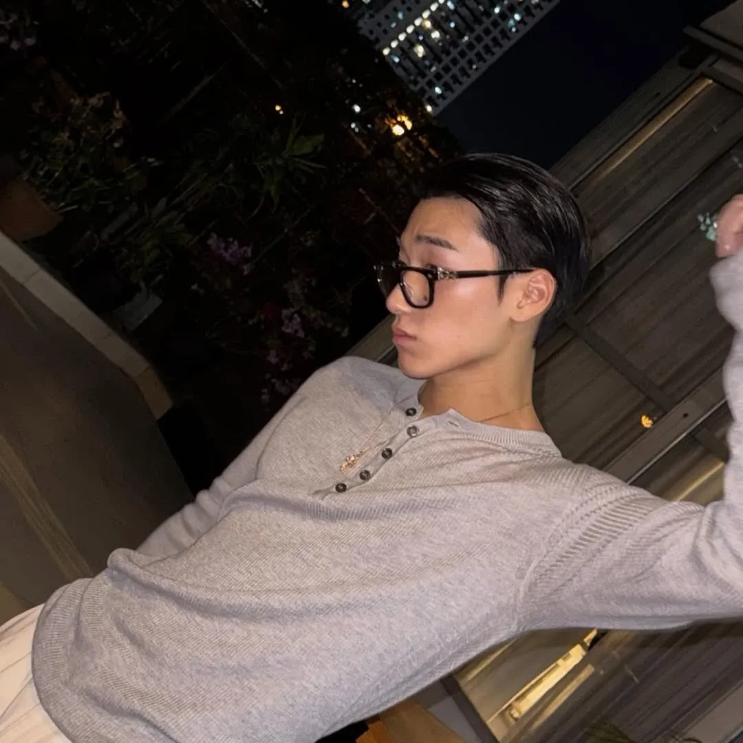 A moment captured by San (ATEEZ)'s fan