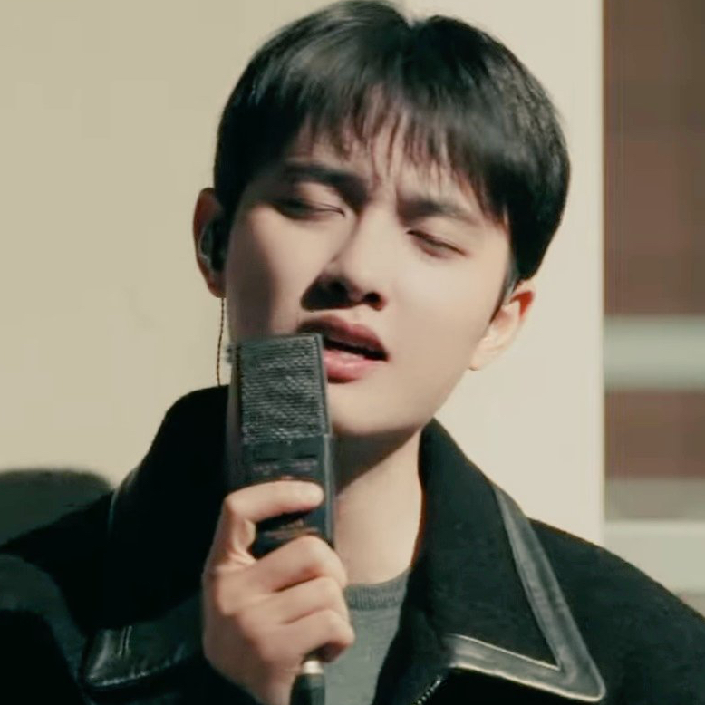 Behind-the-scenes cut of D.O. (EXO)