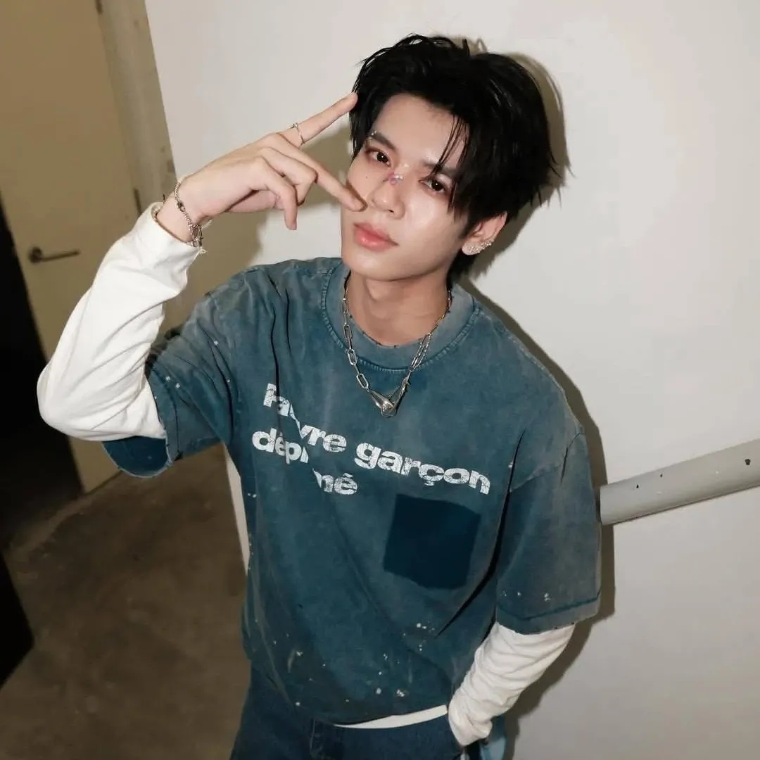 A moment captured by DORN (NexT1DE)'s fan