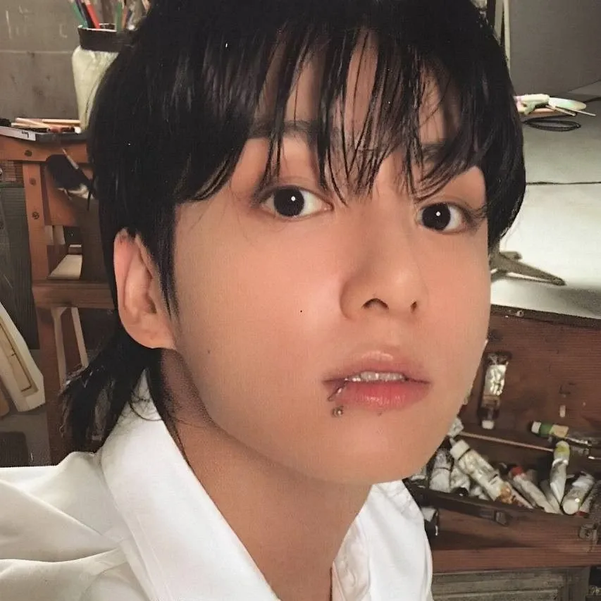 Momen yang diabadikan oleh penggemar Jungkook (BTS)