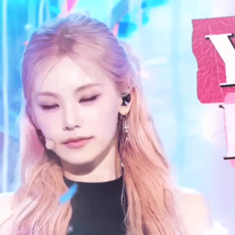 Latest photo of Yeji (ITZY)