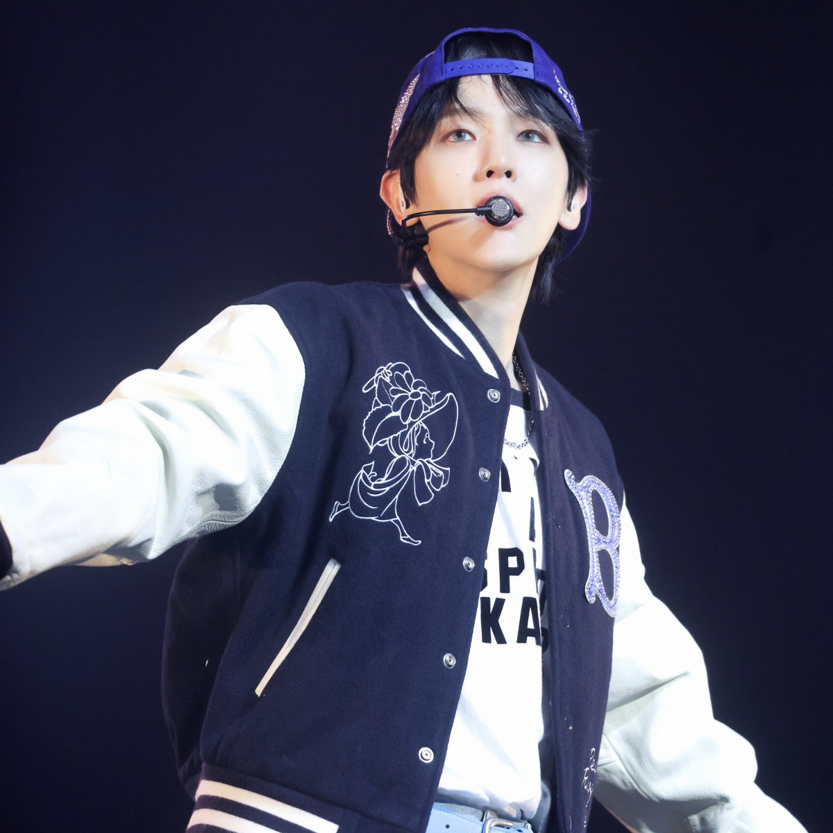 Behind-the-scenes cut of Baekhyun (EXO)