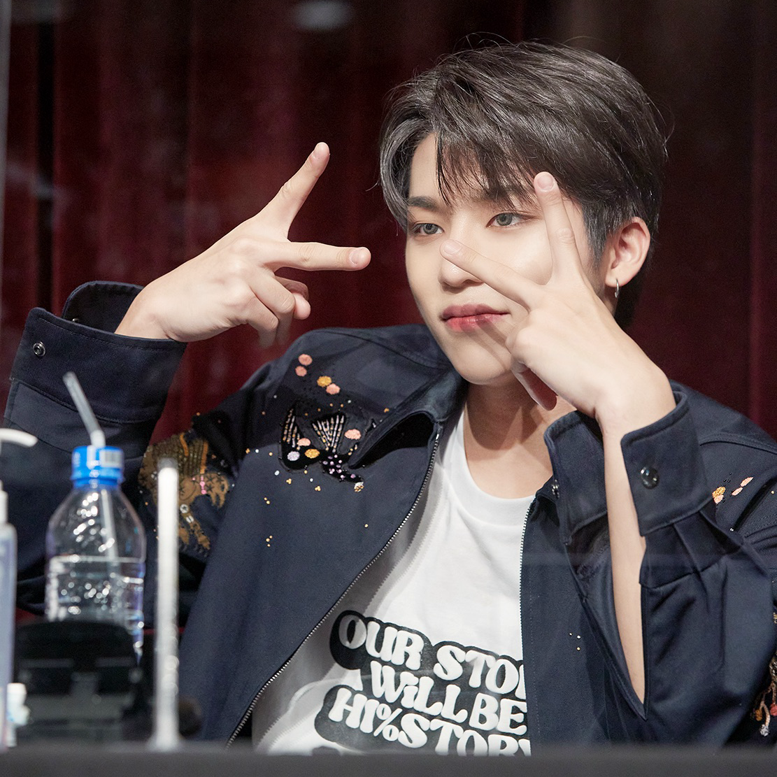 Behind-the-scenes cut of Park Jeongwoo (TREASURE)