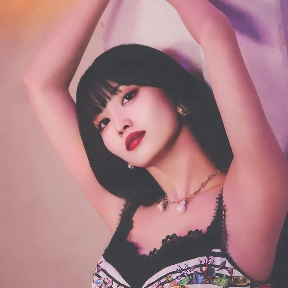 Momo (TWICE)粉絲拍下的瞬間