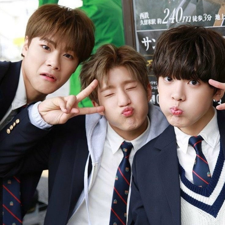 아스트로 최근 활동샷