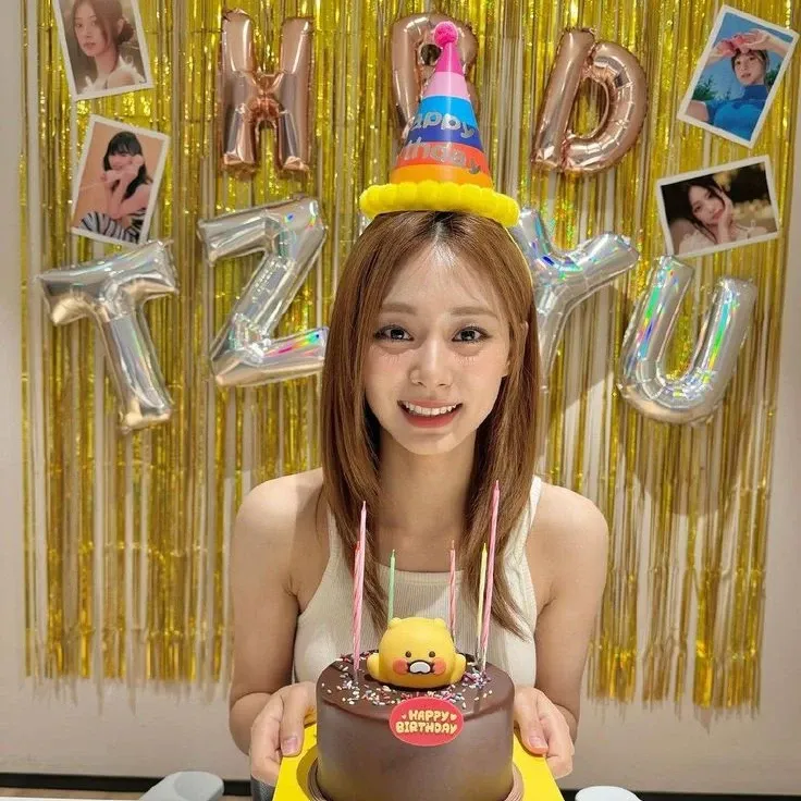 子瑜 (TWICE)的最新活动照片