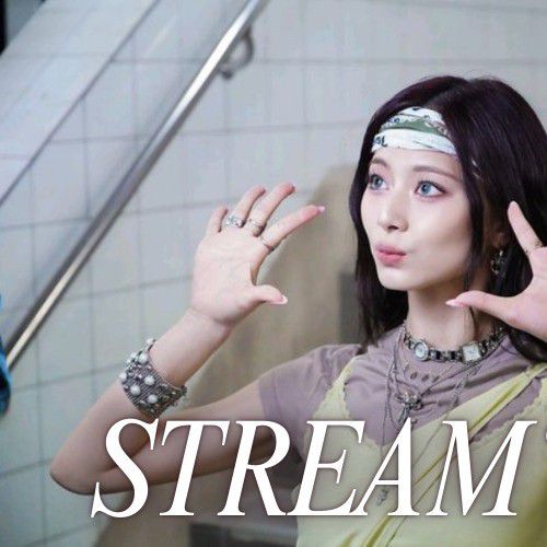 쯔위 (TWICE)의 비하인드 컷