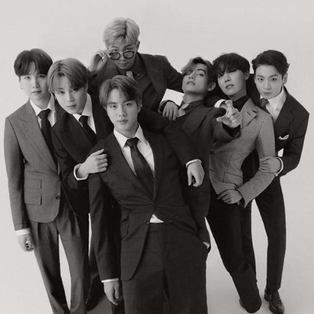 Foto aktivitas terbaru Jimin (BTS)