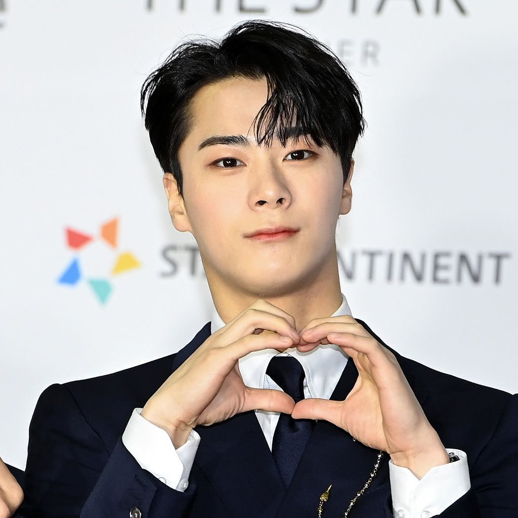 Behind-the-scenes cut of Moonbin (ASTRO)