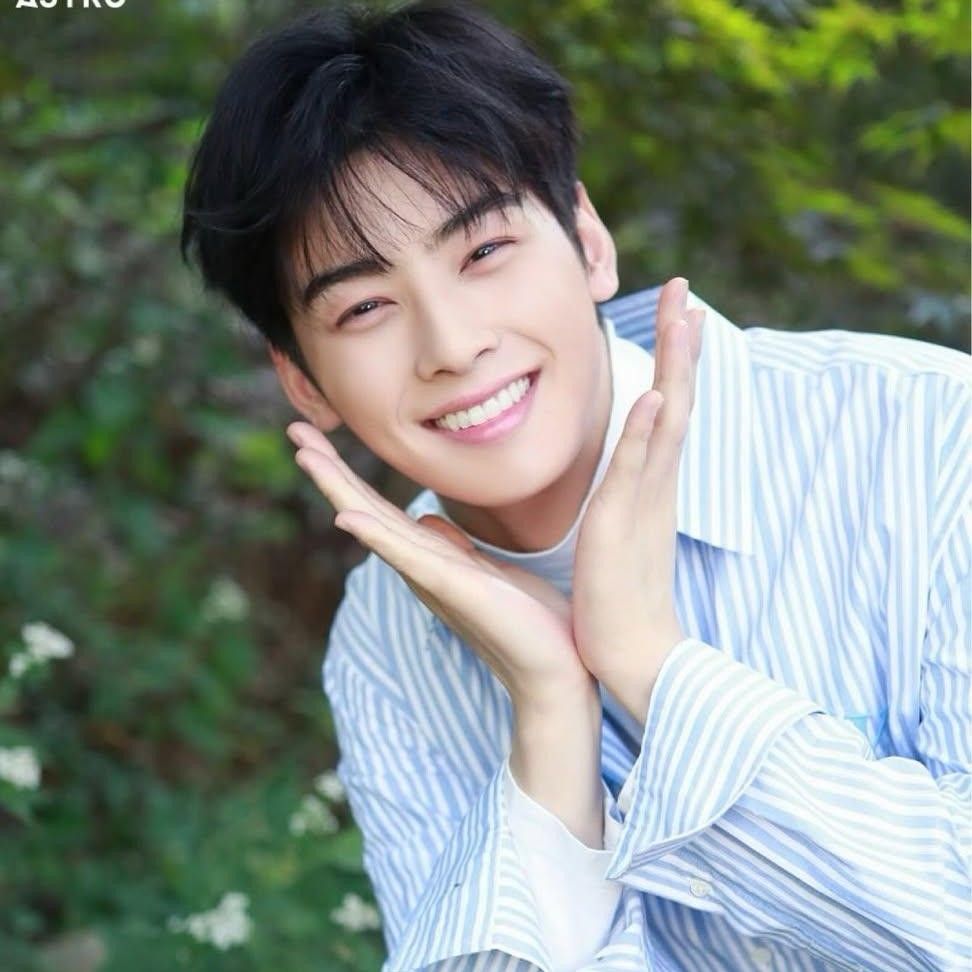 A moment captured by Eunwoo (ASTRO)'s fan