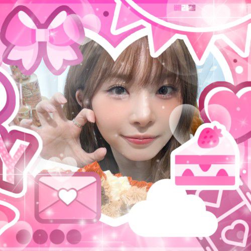 A moment captured by Kim Chaewon (tripleS)'s fan