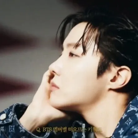 Momen yang diabadikan oleh penggemar j-hope (BTS)