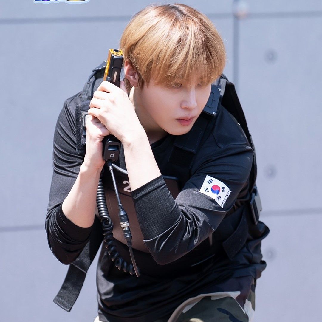 Latest photo of Ha Sungwoon