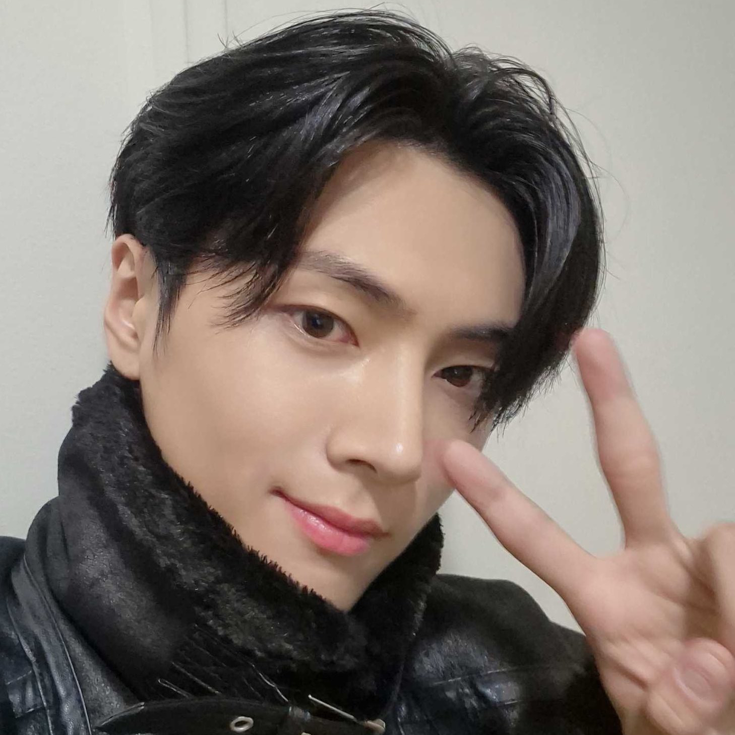 제이 (ENHYPEN) 최근 활동샷