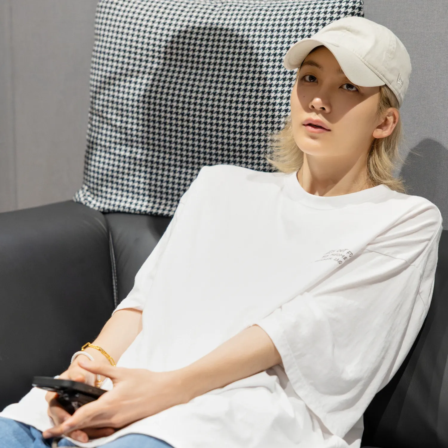 Recent activity shot of Jeonghan (SEVENTEEN)