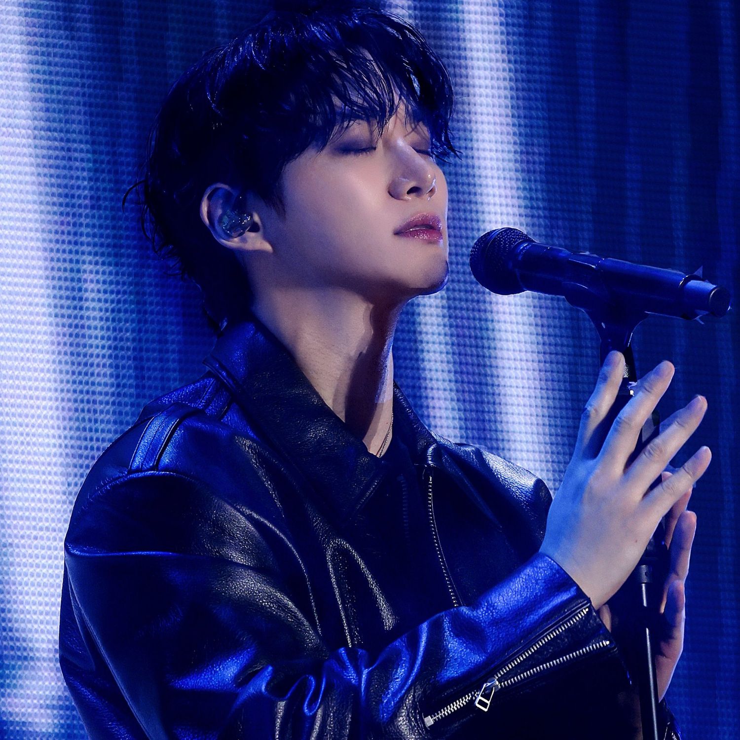 Latest photo of Junho (2PM)