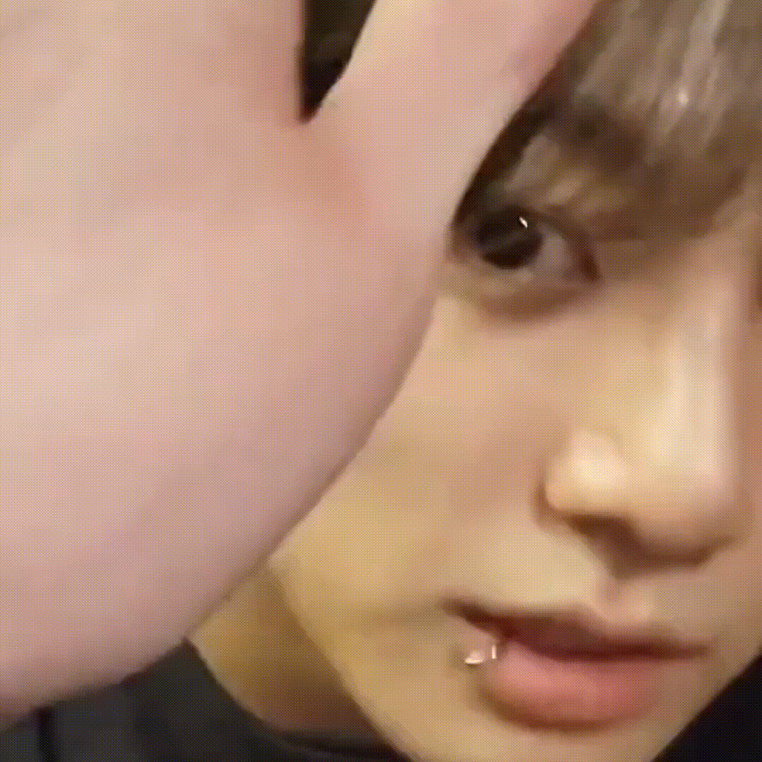 Potret di balik layar Jungkook (BTS)