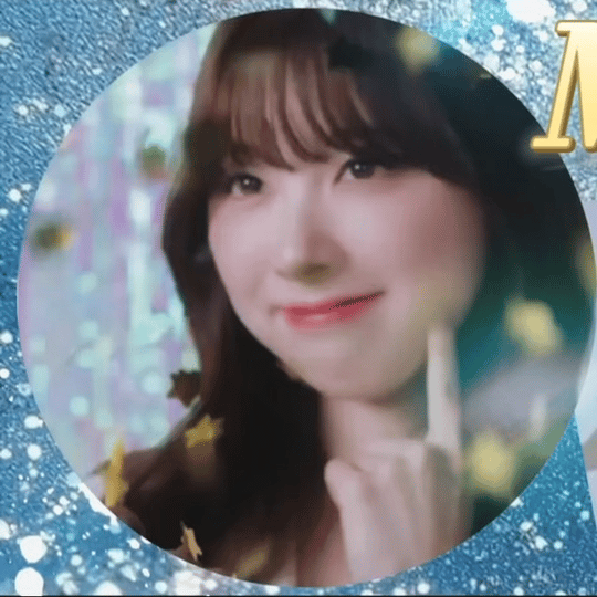 Latest photo of Miihi (NiziU)