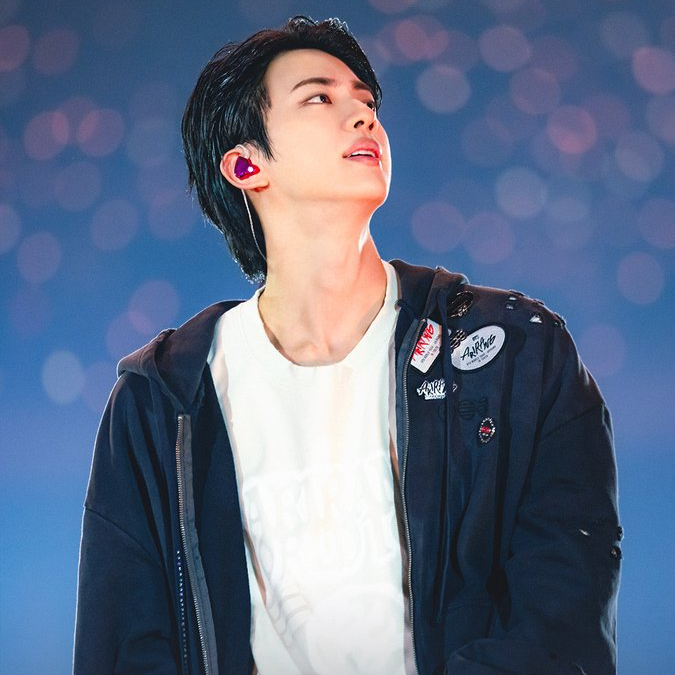 Latest photo of Jin (BTS)