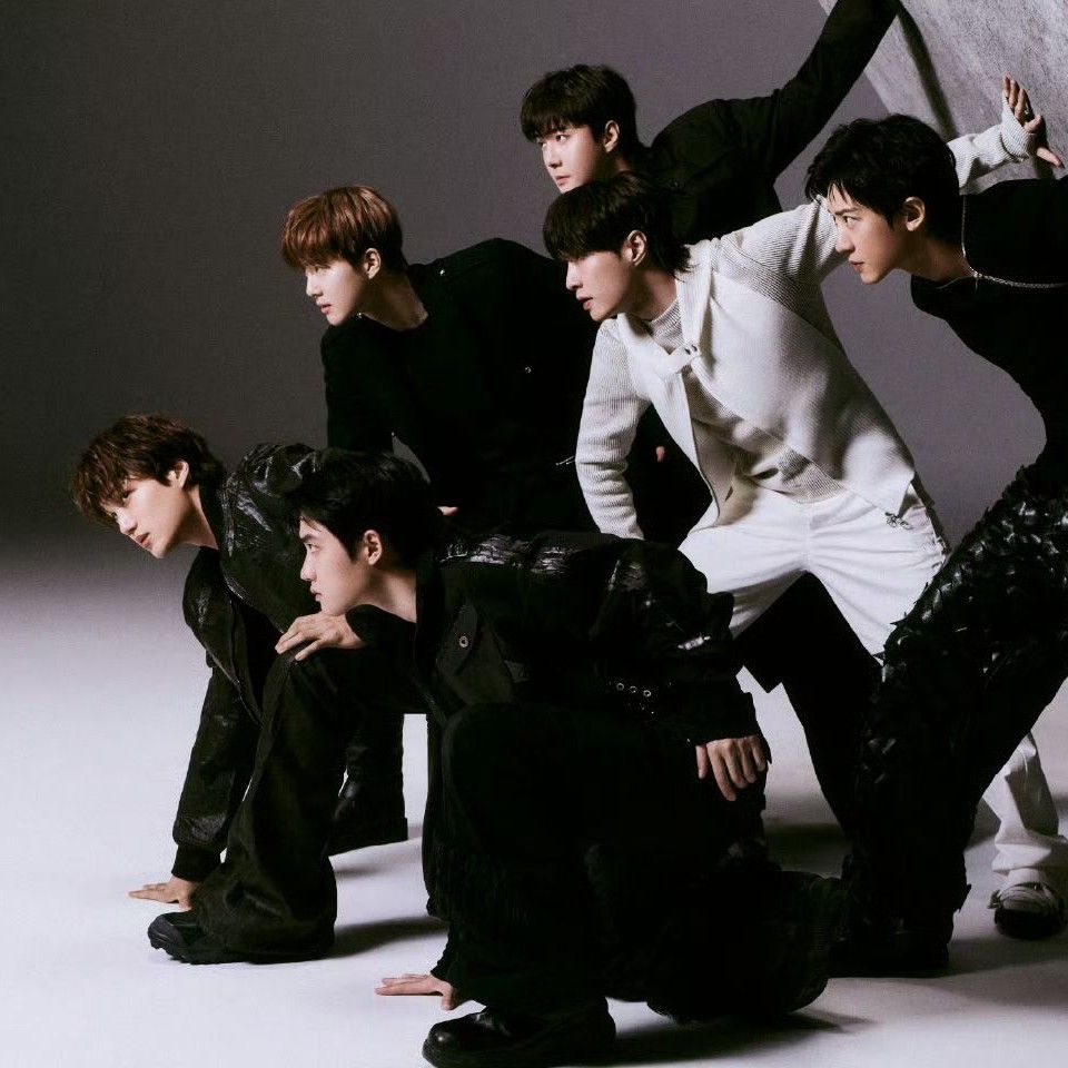 EXO 최근 활동샷