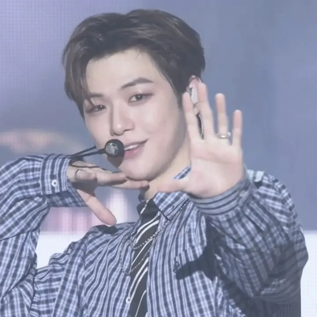 강다니엘의 최신 사진