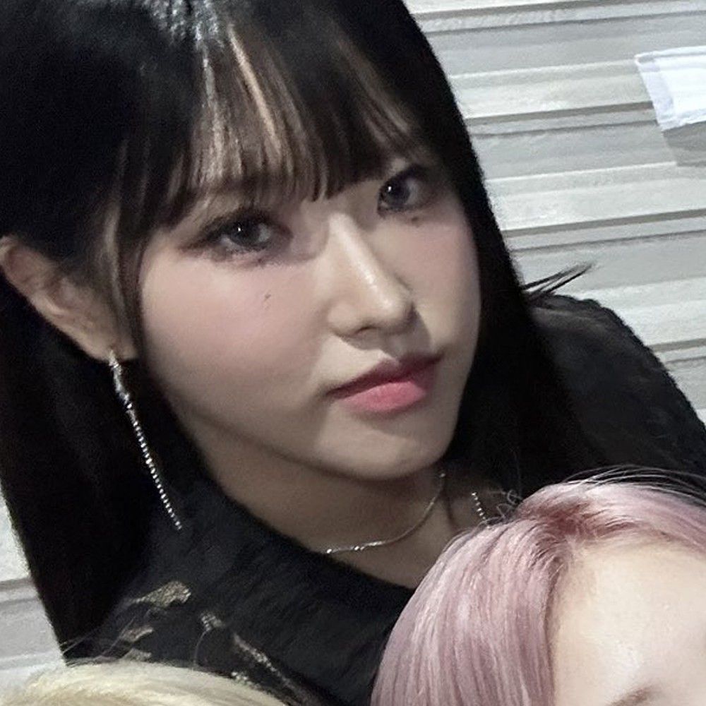 Behind-the-scenes cut of Loossemble