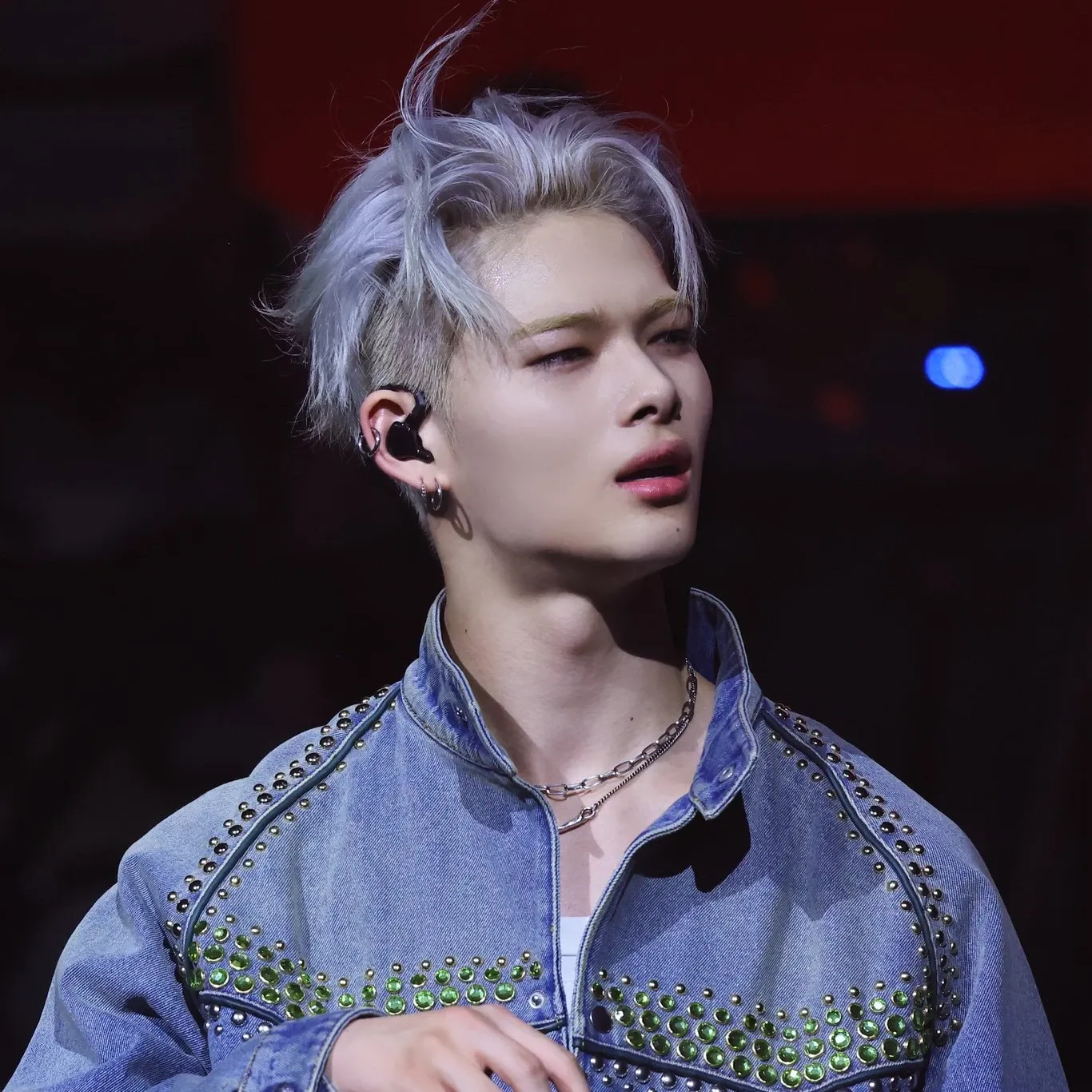 Foto aktivitas terbaru NI-KI (ENHYPEN)