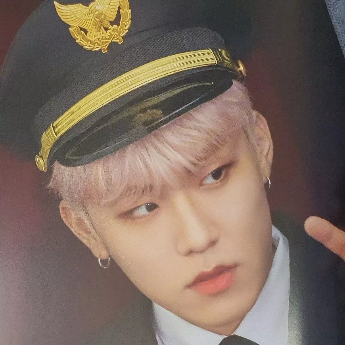 A moment captured by Park Woojin (AB6IX)'s fan