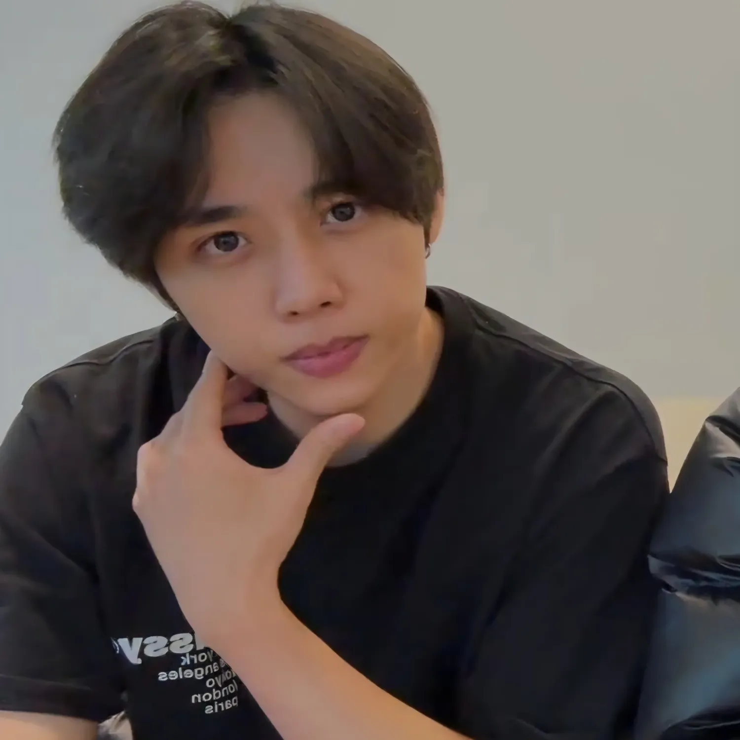 善旴 (THE BOYZ)的最新照片