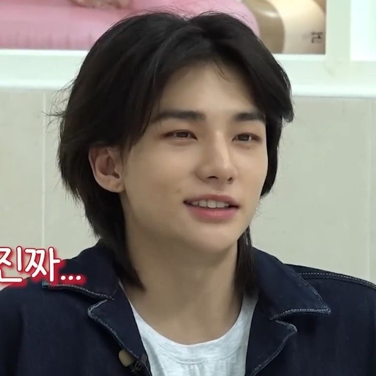 Recent activity shot of Hyunjin (Stray Kids)