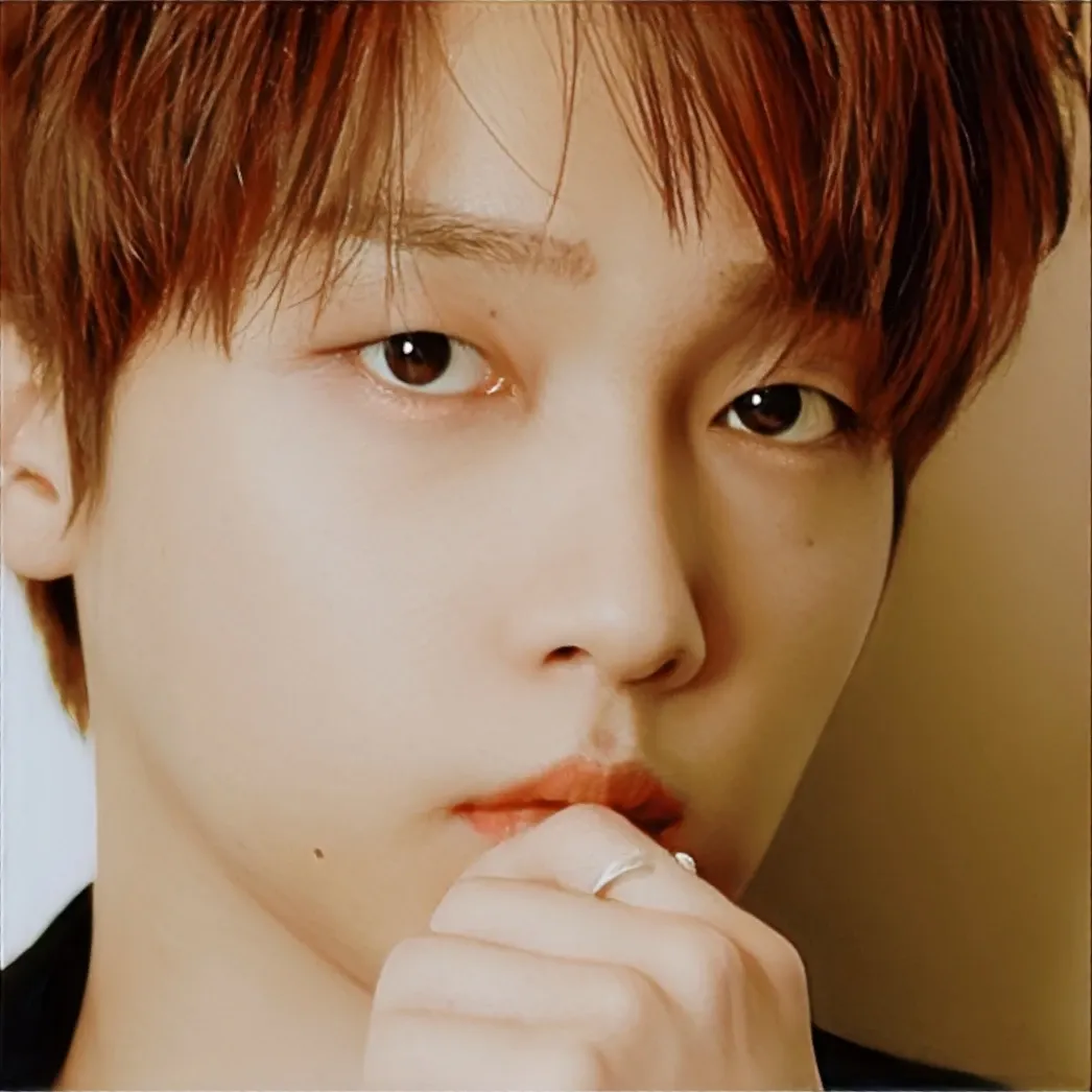 A moment captured by Jeong Sewoon's fan