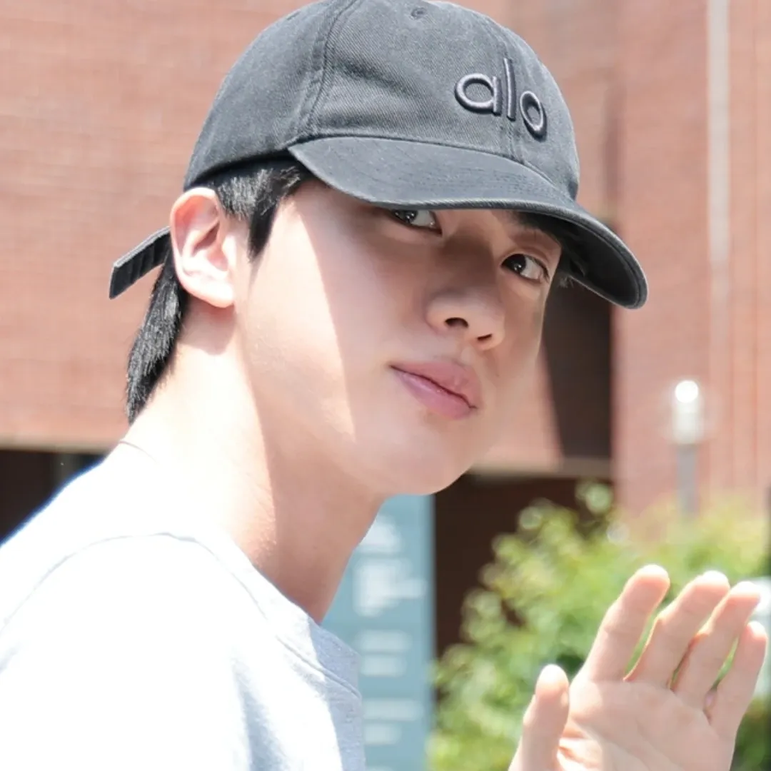 Latest photo of Jin (BTS)