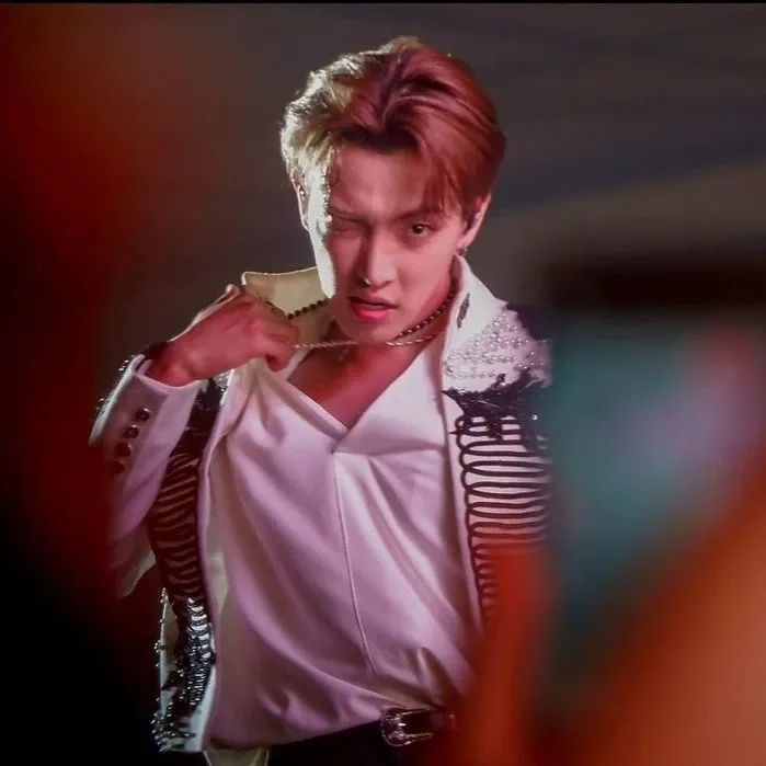 에이티즈 최근 활동샷