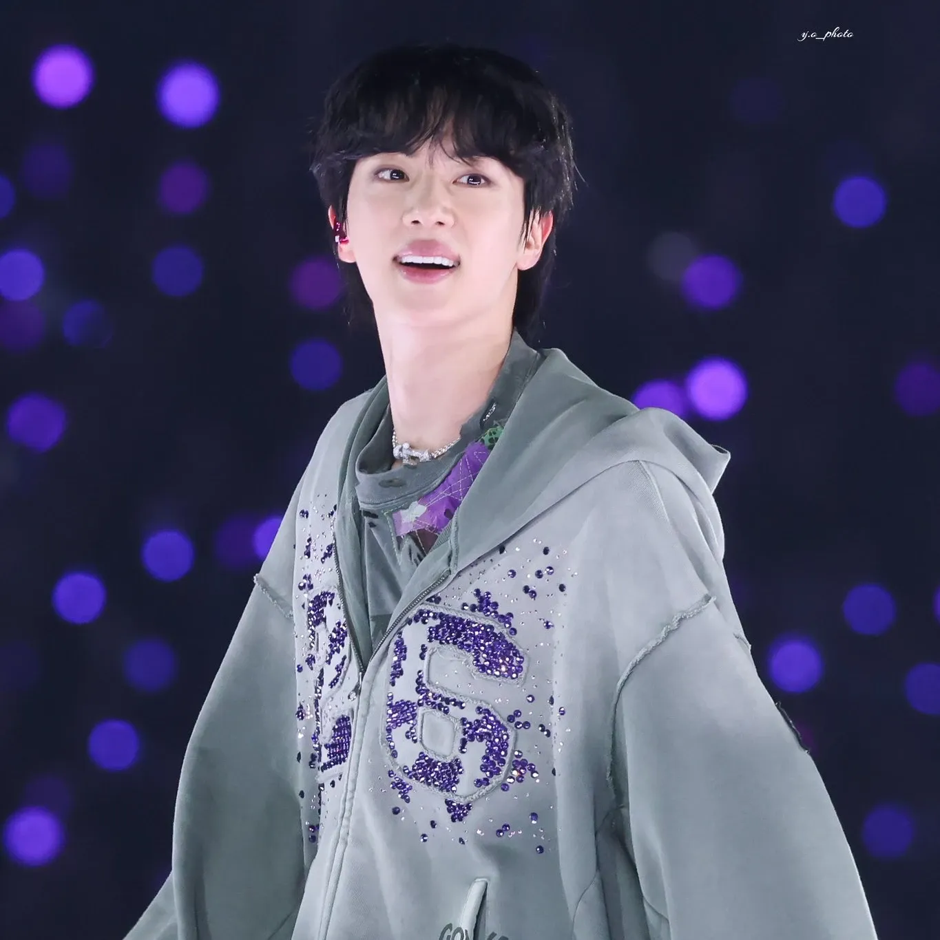 진 (방탄소년단) 최근 활동샷