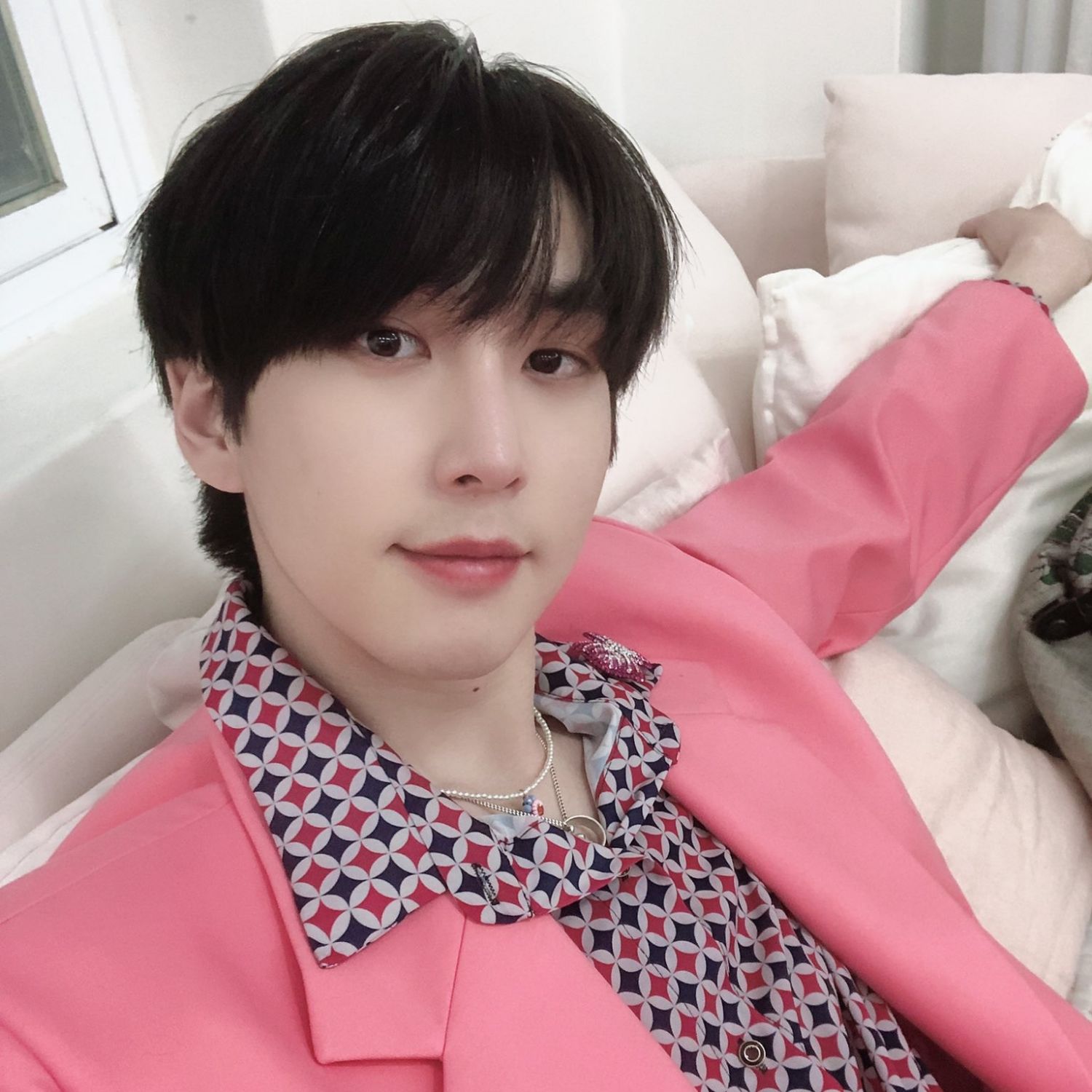 Behind-the-scenes cut of Shinwon (PENTAGON)