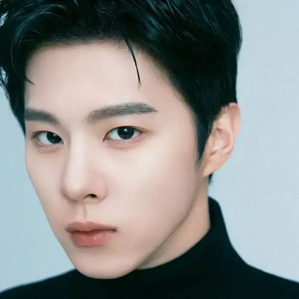 Latest photo of Kim Wooseok