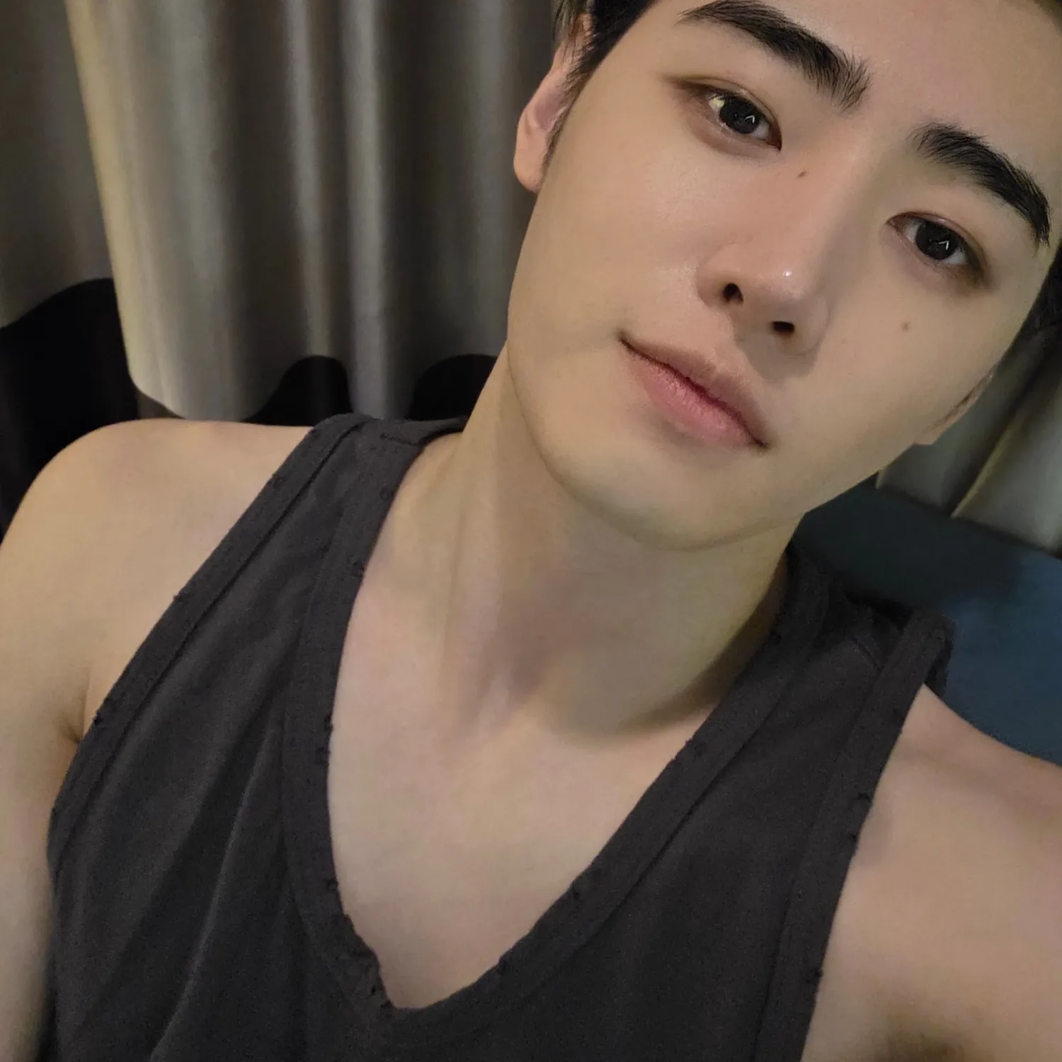 Latest photo of Sunghoon (ENHYPEN)
