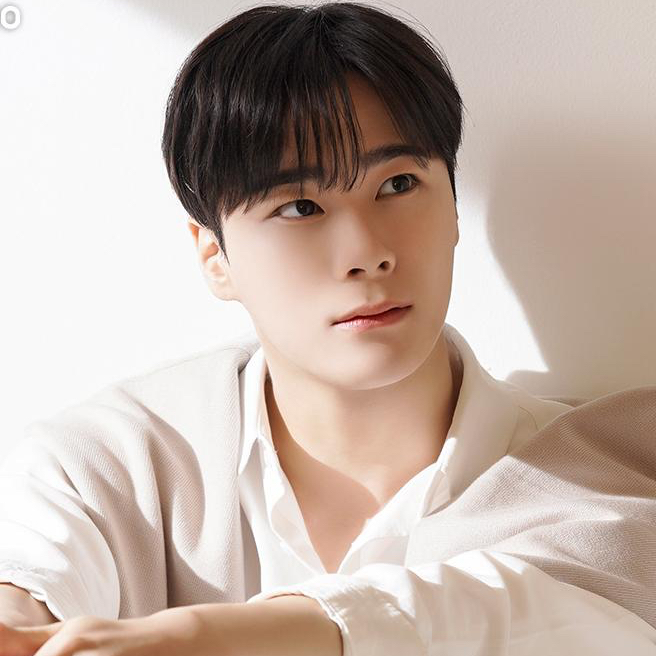 Behind-the-scenes cut of Moonbin (ASTRO)