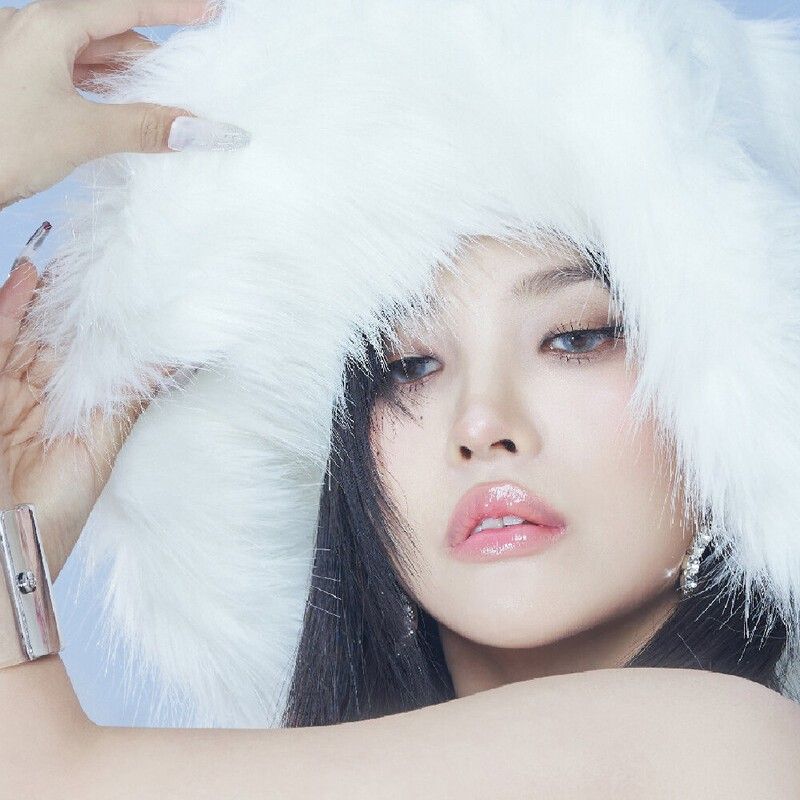 Recent activity shot of Soyeon (i-dle)