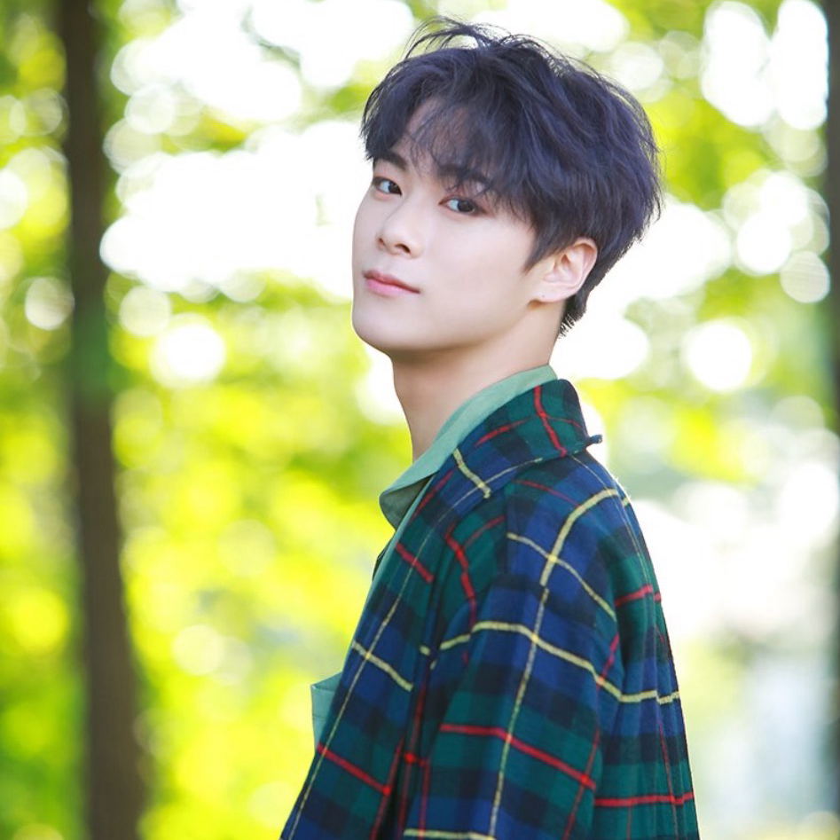 Latest photo of Moonbin (ASTRO)