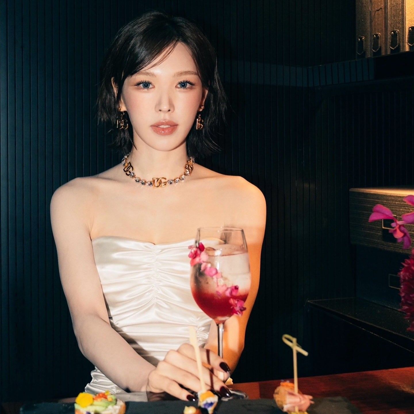 Recent activity shot of Wendy (Red Velvet)