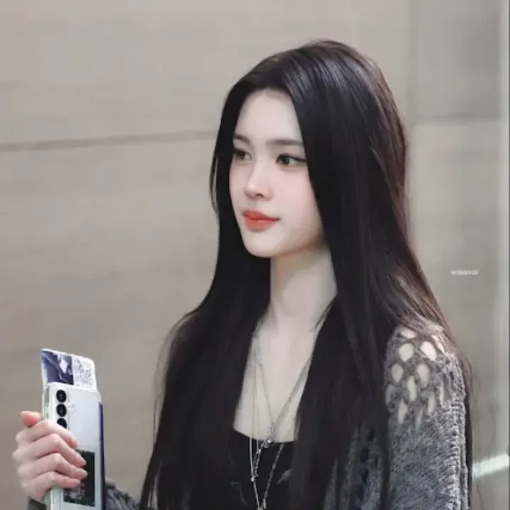 Latest photo of A-na (Hearts2Hearts)