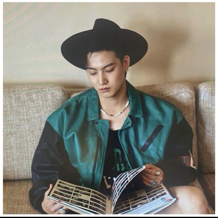 Behind-the-scenes cut of JAY B (GOT7)