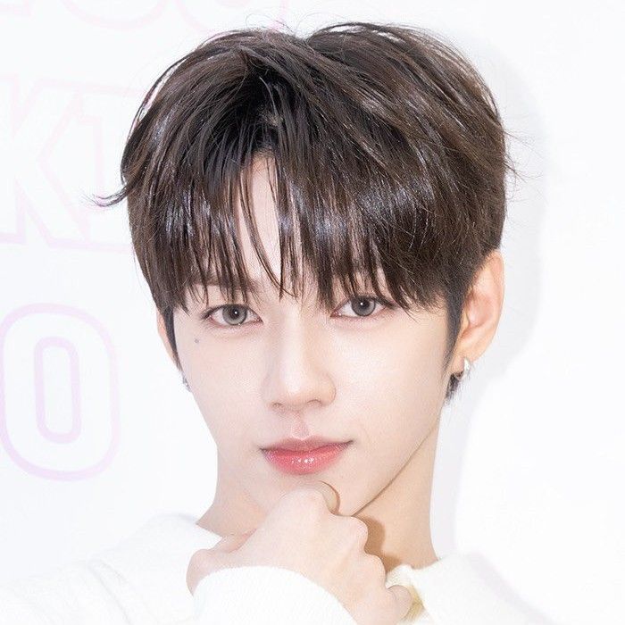 Recent activity shot of JL (AHOF)