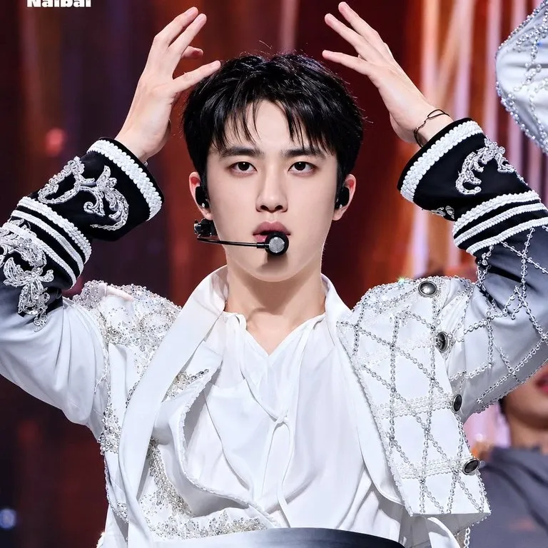 D.O. (EXO)粉絲拍下的瞬間
