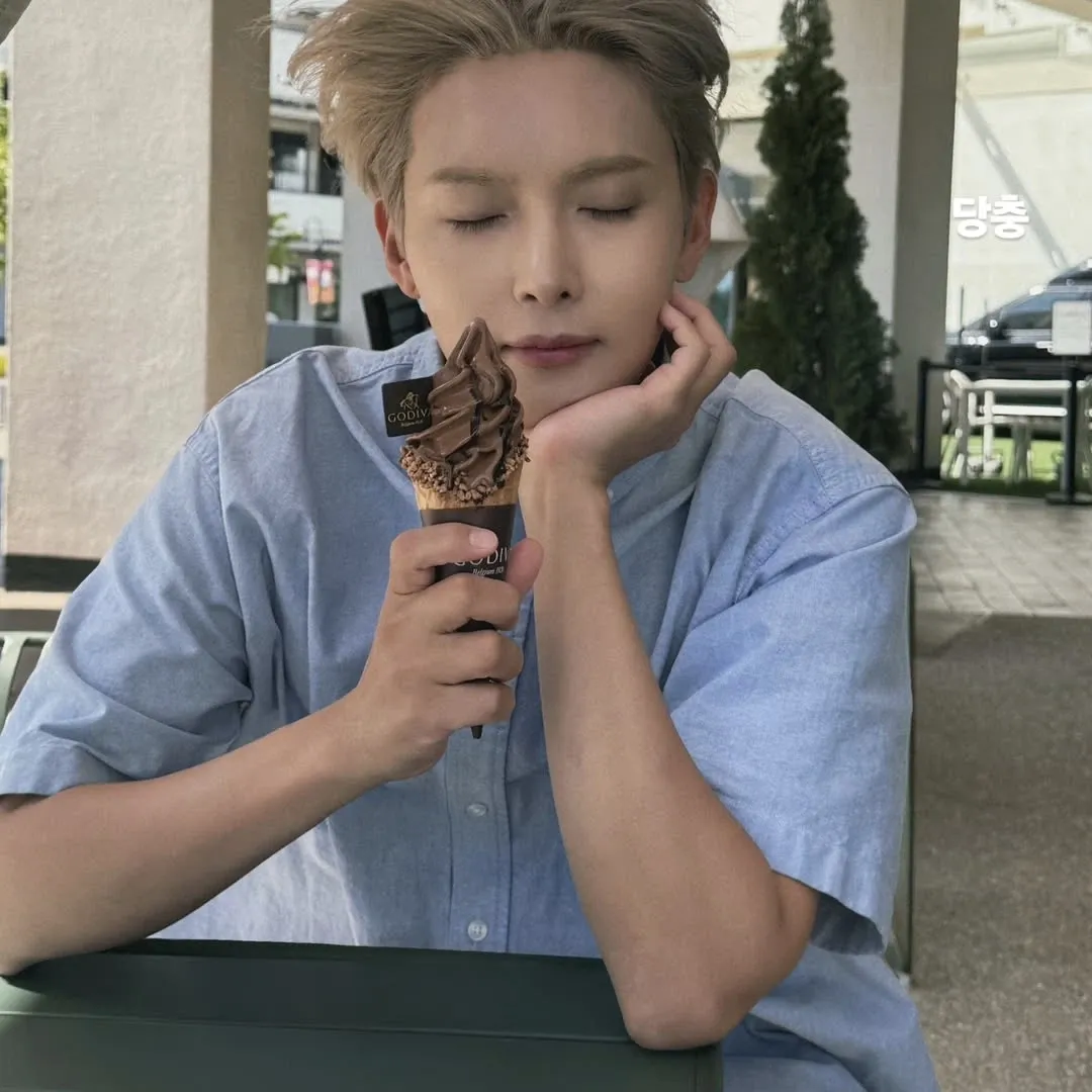 Behind-the-scenes cut of Ryeowook (Super Junior)